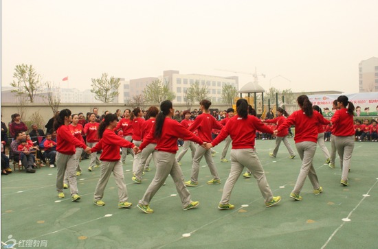 山東淄博紅纓盛世康城幼兒園“陽(yáng)光體育”展示