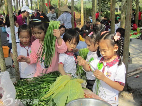 廣西玉林紅纓工會幼兒園組織秋游活動