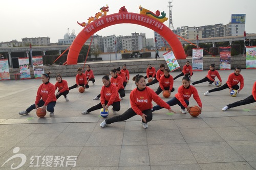 江西萍鄉紅纓諾貝爾搖籃幼兒園舉辦第五屆親子運動會