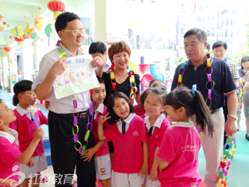 湖北宜昌秭歸紅纓金蘋果幼兒園