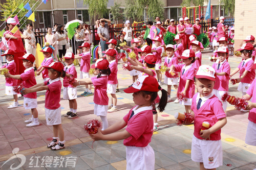 寧夏靈武紅纓童樂華庭幼兒園舉辦慶“六一”活動